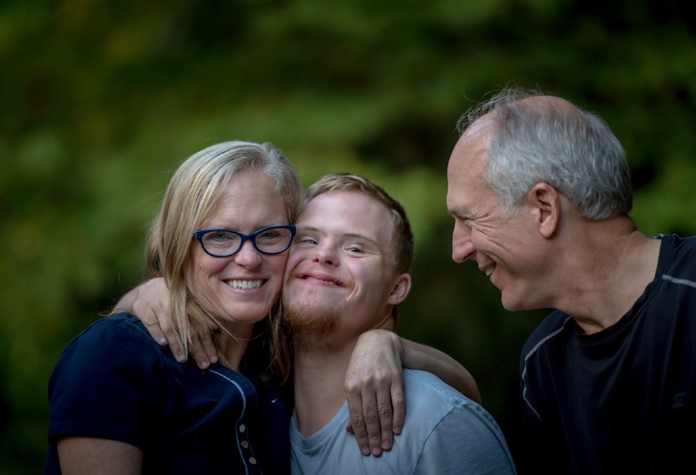 5 Life Insurance and Annuities services